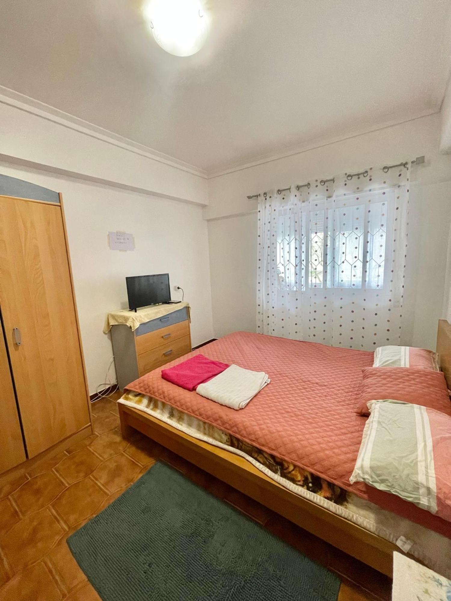 Quarto De Casal Acolhedor Laranjeiro  Bagian luar foto